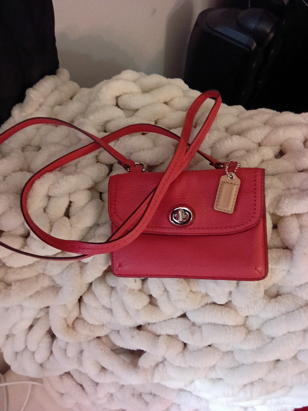 Coach Coral Leather Small Turn-Lock Crossbody Bag